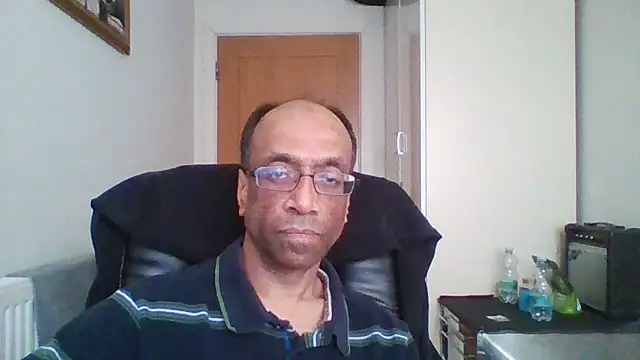 Snapshot of rauncher1 chatting on 03/16/25, 03:06 rauncher1 online show from 03/16/25, 03:06