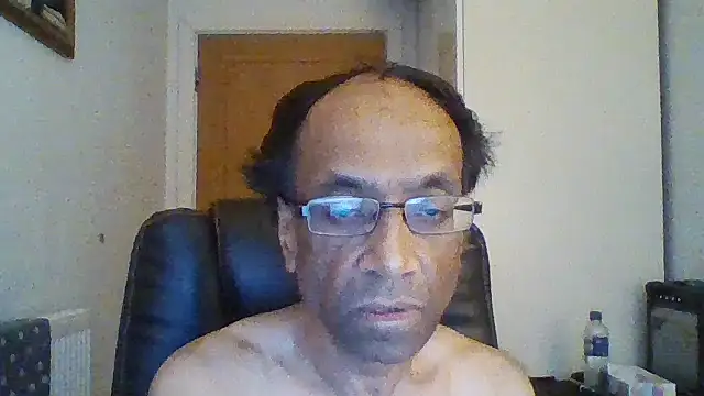 Snapshot of rauncher1 chatting on 09/09/25, 08:03 rauncher1 online show from 09/09/25, 08:03