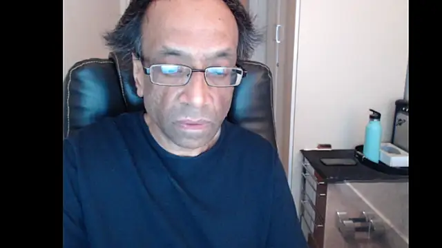 Snapshot of rauncher1 chatting on 05/20/26, 08:09 rauncher1 online show from 05/20/26, 08:09