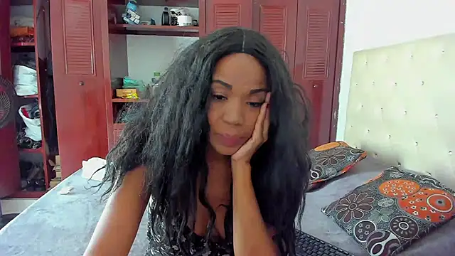 LUISSA  online show from 01/12/25, 02:19