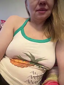 Susanel online show from 01/02/25, 12:24