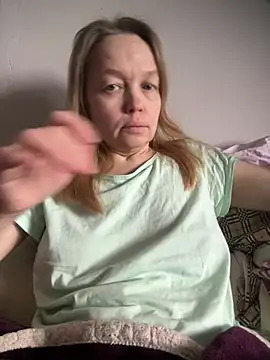 Susanel online show from 03/02/25, 07:32