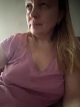 Susanel online show from 03/06/25, 09:03