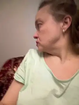 Susanel online show from 03/22/25, 09:21