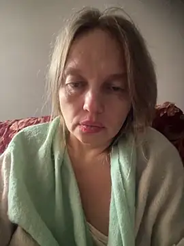 Susanel online show from 09/25/25, 11:03