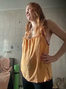 Snapshot of Susanel chatting on 03/12/26, 11:49 Susanel online show from 03/12/26, 11:49