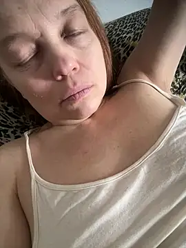 Snapshot of Susanel chatting on 04/13/26, 11:59 Susanel online show from 04/13/26, 11:59