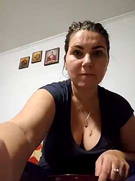 FeliciaKrige online show from 01/25/25, 12:06