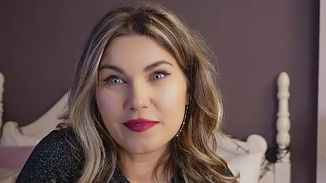 FeliciaKrige online show from 02/02/25, 11:11