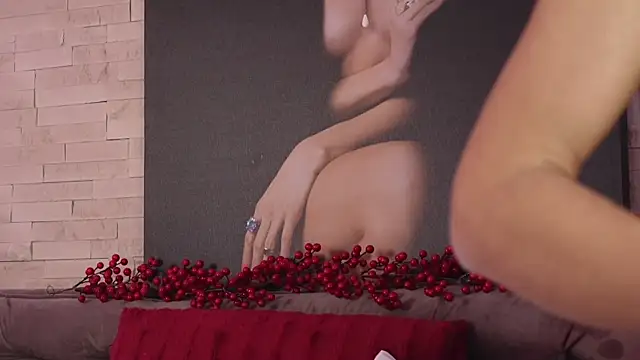 FeliciaKrige online show from 12/21/25, 01:02