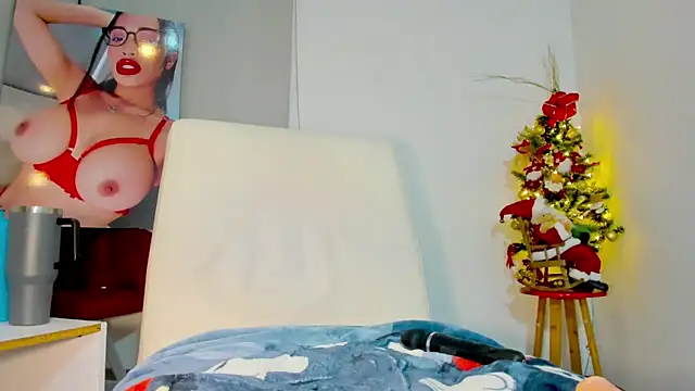 SQUIRTINGQUEEN11 online show from 12/15/24, 04:51