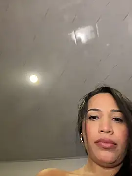 SQUIRTINGQUEEN11 online show from 03/25/26, 03:12