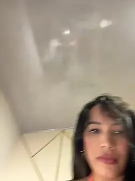 SQUIRTINGQUEEN11 online show from 04/11/26, 02:38