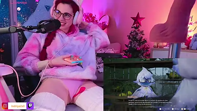 Snapshot of Indriya2x0 chatting on 12/20/24, 11:26 Indriya2x0 online show from 12/20/24, 11:26