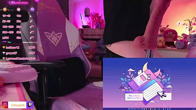 Snapshot of Indriya2x0 chatting on 01/09/25, 08:44 Indriya2x0 online show from 01/09/25, 08:44