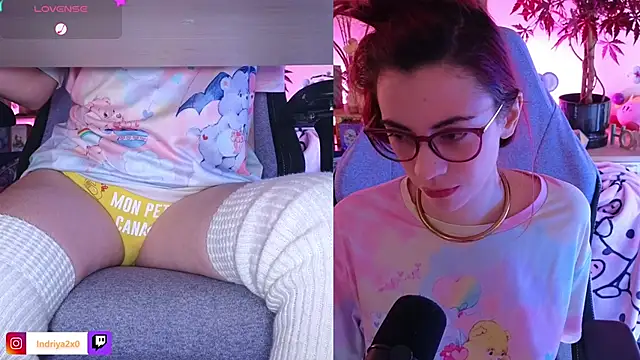 Snapshot of Indriya2x0 chatting on 03/23/26, 09:19 Indriya2x0 online show from 03/23/26, 09:19