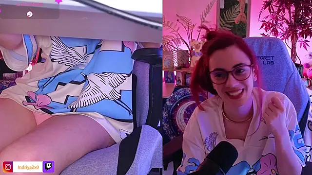 Snapshot of Indriya2x0 chatting on 04/08/26, 08:31 Indriya2x0 online show from 04/08/26, 08:31