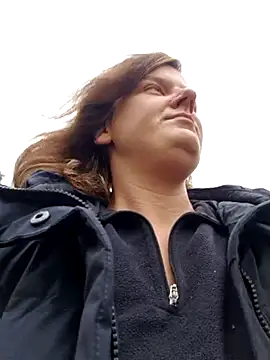 Cutegirlforyou online show from 10/13/25, 10:37