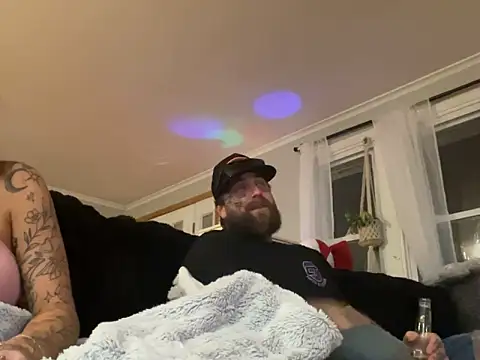 Snapshot of lexymarie chatting on 12/04/25, 01:48 lexymarie online show from 12/04/25, 01:48