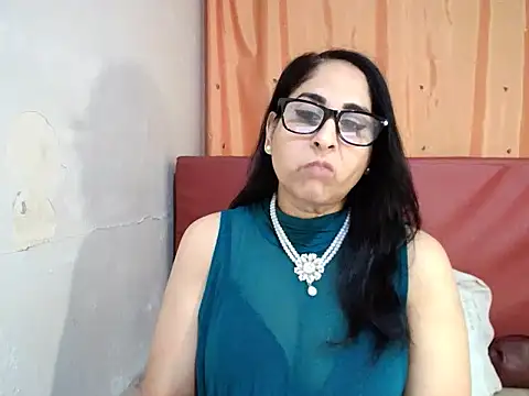 Indiankushy online show from 09/18/25, 04:53