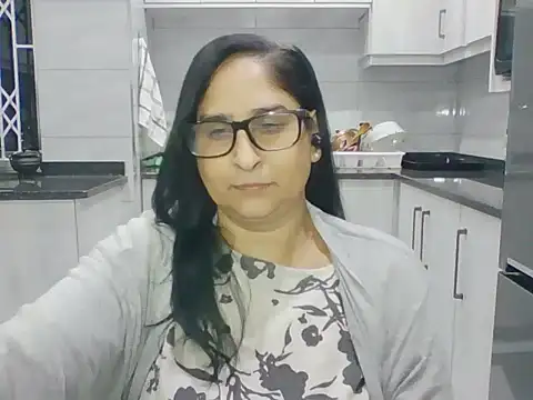 Snapshot of Indiankushy chatting on 07/14/26, 05:18 Indiankushy online show from 07/14/26, 05:18