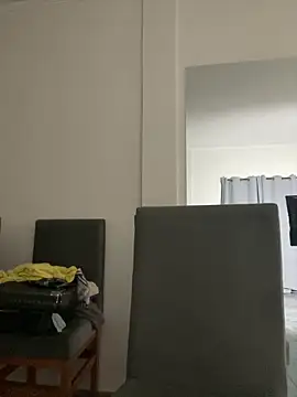 Snapshot of kiarafonseca_ chatting on 10/26/25, 04:51 kiarafonseca online show from 10/26/25, 04:51