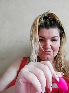 Snapshot of VeronikaBless chatting on 02/20/25, 01:40 VeronikaBless online show from 02/20/25, 01:40