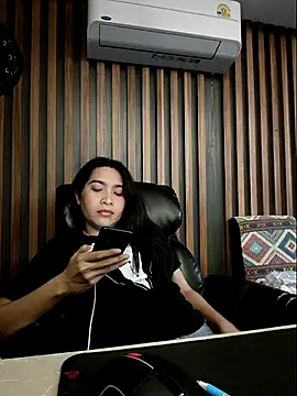 sara kimoo online show from 11/23/25, 01:44