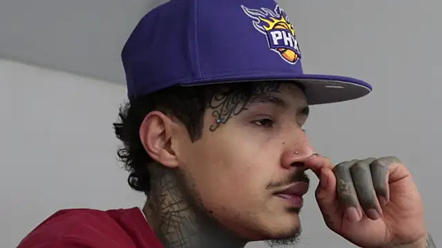 Snapshot of trieone chatting on 12/22/24, 02:28 trieone online show from 12/22/24, 02:28