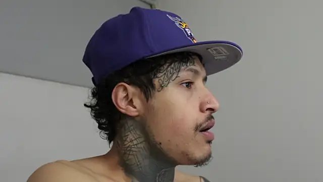 Snapshot of trieone chatting on 01/09/25, 04:08 trieone online show from 01/09/25, 04:08