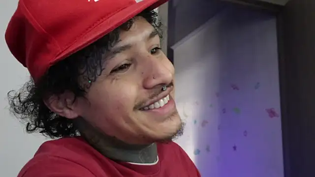 trieone online show from 12/22/25, 12:02