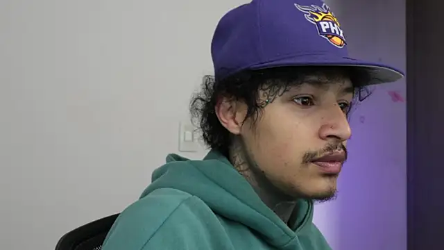 trieone online show from 01/12/26, 01:49