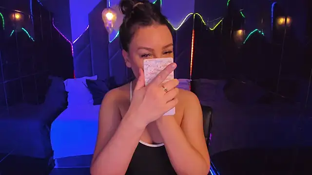 MilenaMellow online show from 11/13/25, 08:41