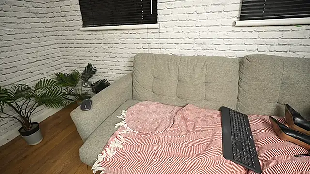 JessicaNylonQueen online show from 02/01/25, 03:39