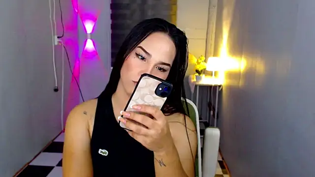 urnaughtydolly69 online show from 03/21/26, 11:04