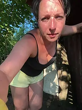 Viola Beck online show from 07/11/26, 05:48