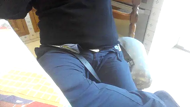 polloiw online show from 10/31/25, 02:18