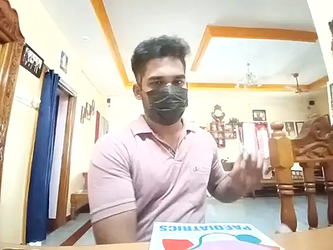 Snapshot of luckyloki chatting on 02/20/25, 04:39 luckyloki online show from 02/20/25, 04:39