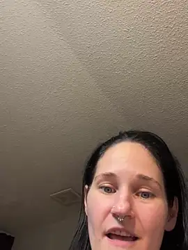 lolabunny9 online show from 12/12/24, 06:31