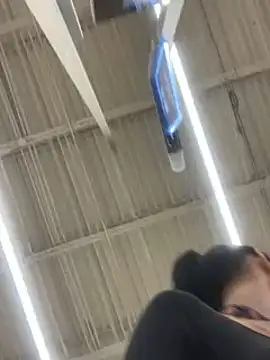 lolabunny9 online show from 01/15/25, 05:58