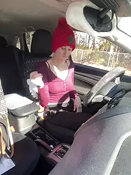 lolabunny9 online show from 01/17/25, 04:57