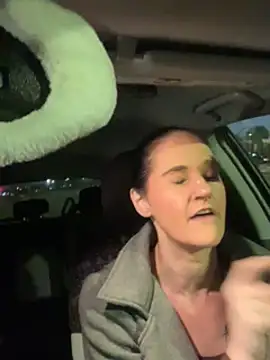 lolabunny9 online show from 01/25/25, 11:22