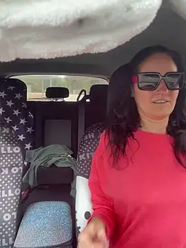 lolabunny9 online show from 02/12/25, 07:13