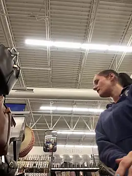 lolabunny9 online show from 03/10/25, 04:46