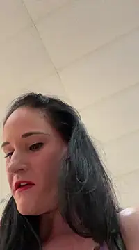 lolabunny9 online show from 03/20/25, 04:09