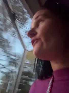 lolabunny9 online show from 03/21/25, 11:45