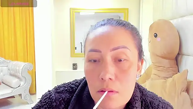 Snapshot of gaby_trent chatting on 01/24/25, 06:04 gaby trent online show from 01/24/25, 06:04