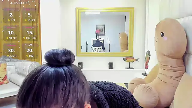 Snapshot of gaby_trent chatting on 01/24/25, 09:05 gaby trent online show from 01/24/25, 09:05