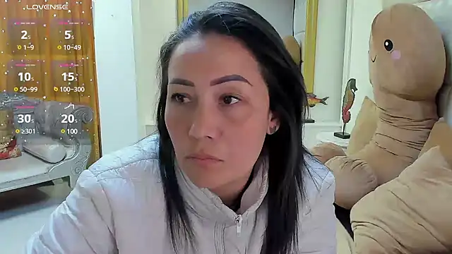 Snapshot of gaby_trent chatting on 01/28/25, 01:59 gaby trent online show from 01/28/25, 01:59