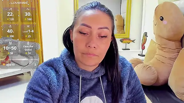 Snapshot of gaby_trent chatting on 01/29/25, 07:32 gaby trent online show from 01/29/25, 07:32